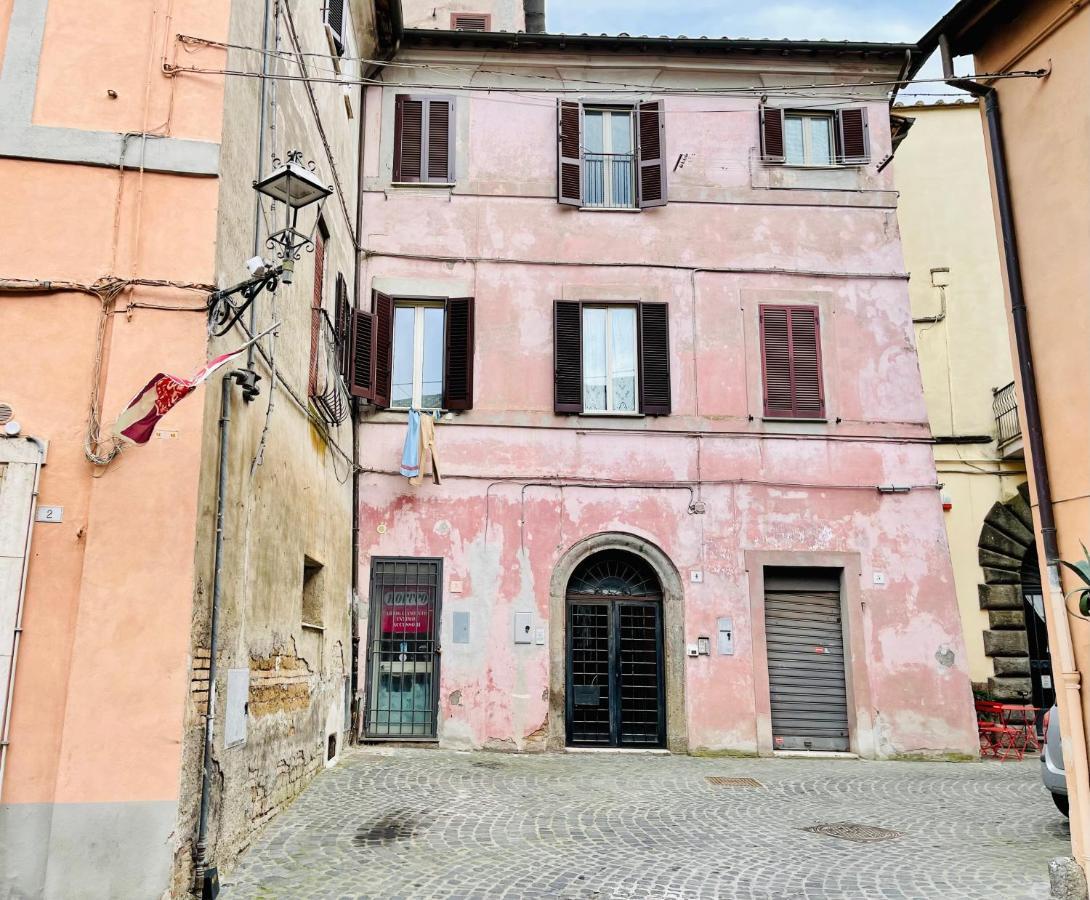 Nepi - Appartamento Centro Storico Duomo المظهر الخارجي الصورة